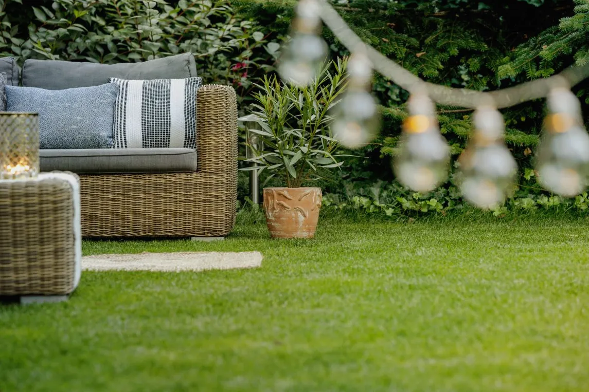 Small-Space Design Questions Everyone’s Asking This Summer